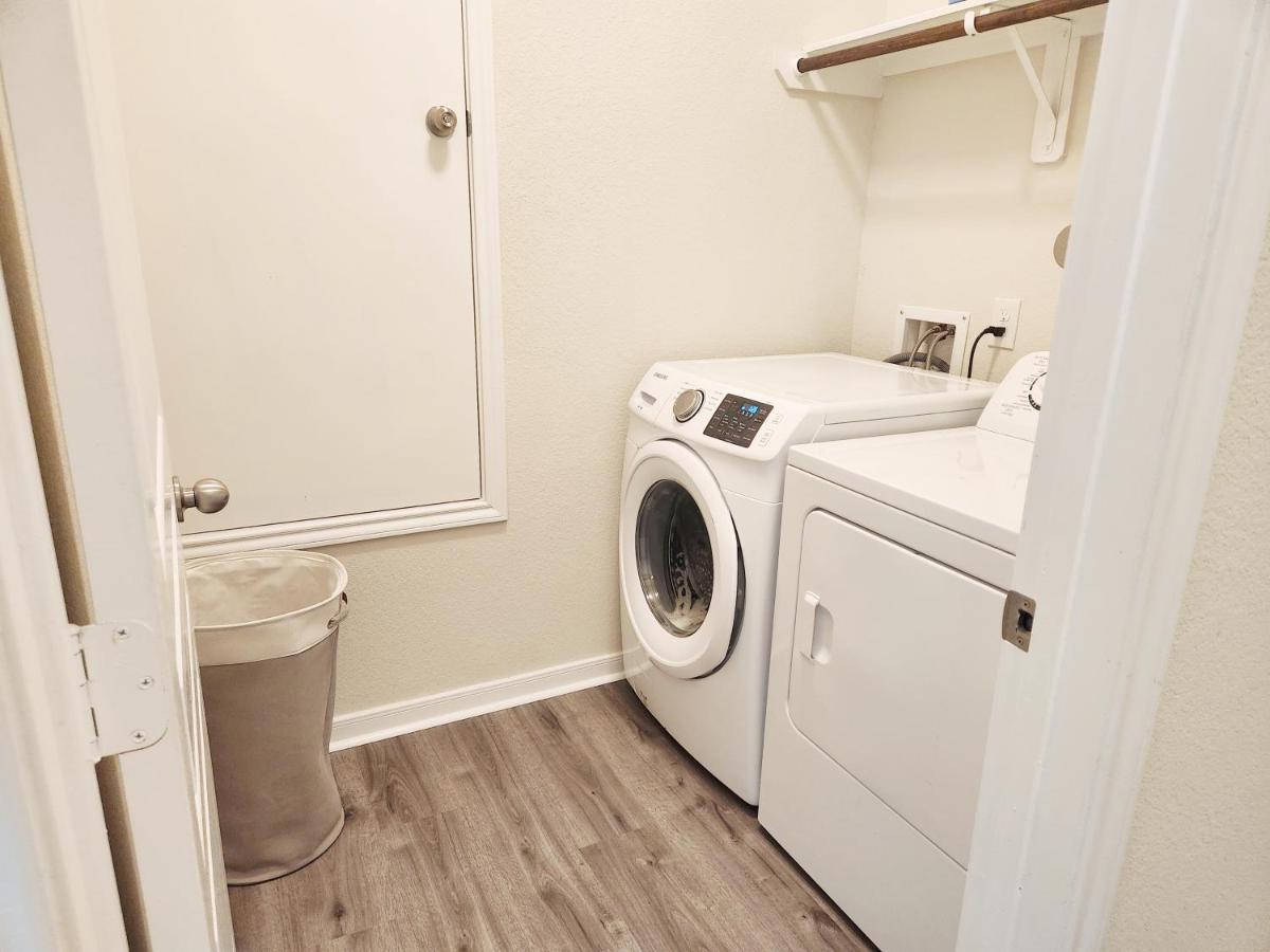 4 Bedroom Home Near Downtown Med Center Nrg Stadium Pearland Skyview Long By Ion Rentals Houston Buitenkant foto