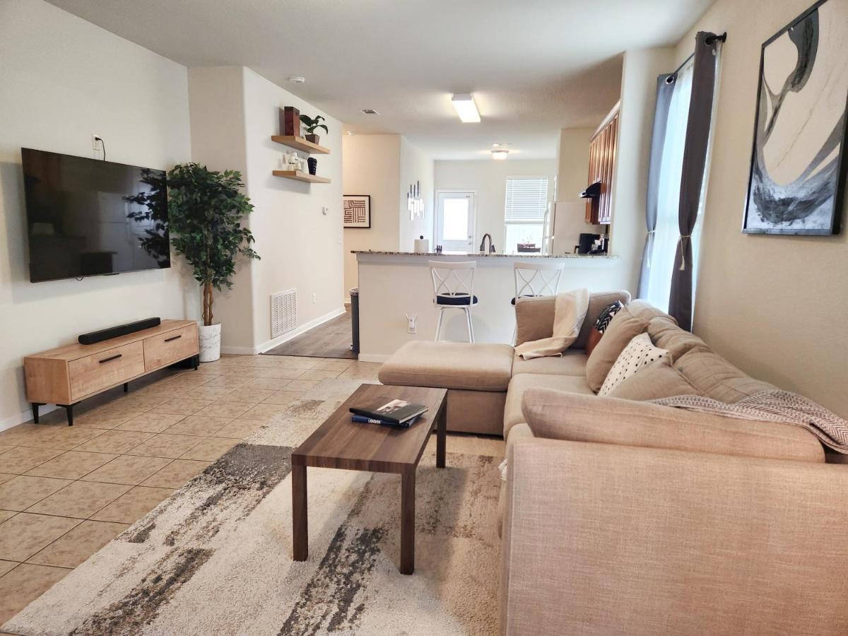 4 Bedroom Home Near Downtown Med Center Nrg Stadium Pearland Skyview Long By Ion Rentals Houston Buitenkant foto