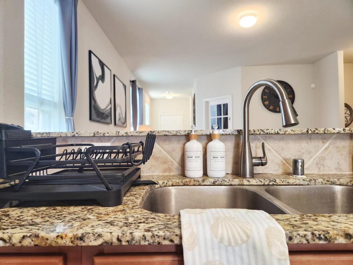 4 Bedroom Home Near Downtown Med Center Nrg Stadium Pearland Skyview Long By Ion Rentals Houston Buitenkant foto