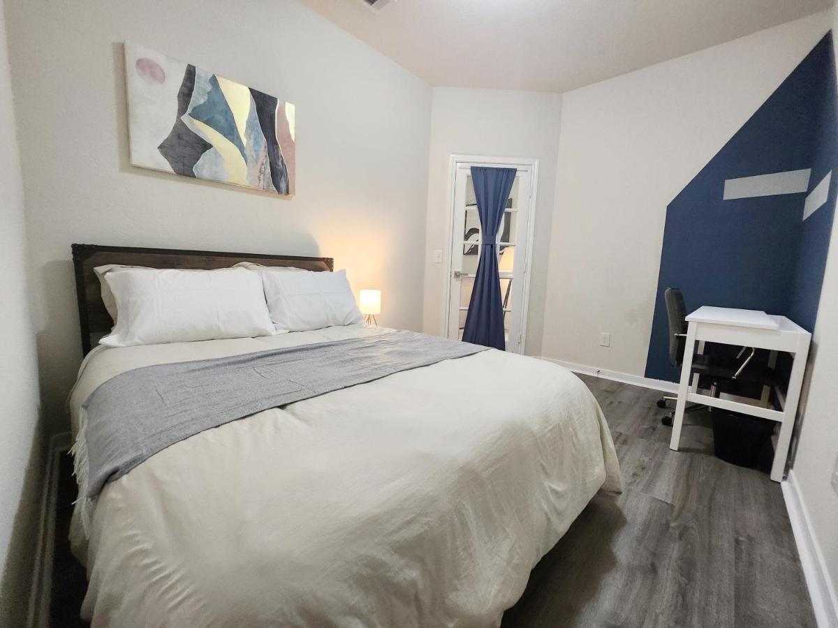 4 Bedroom Home Near Downtown Med Center Nrg Stadium Pearland Skyview Long By Ion Rentals Houston Buitenkant foto