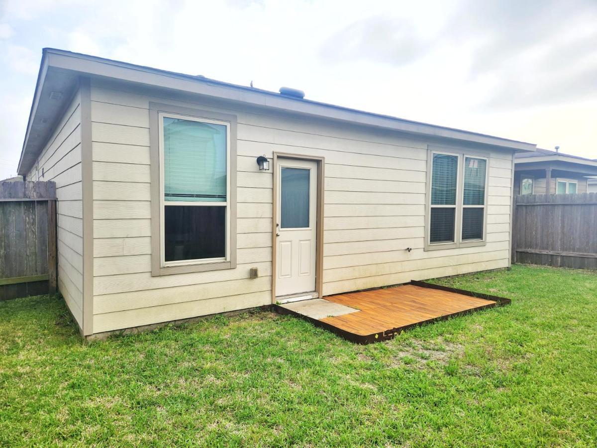 4 Bedroom Home Near Downtown Med Center Nrg Stadium Pearland Skyview Long By Ion Rentals Houston Buitenkant foto